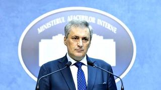 Vela, critici dure la adresa senatorilor care au susţinut moţiunea simplă la adresa sa