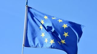 UE pune capăt restricţiilor exportului de material de protecţie împotriva covid-19 şi anunţă că are stocuri suficiente