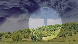 VIDEO | Tornadă şi furtuni cu piatră