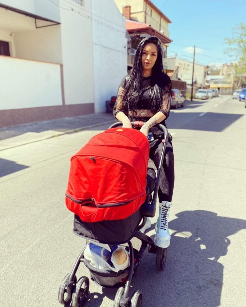 simina zănoagă chip dominic