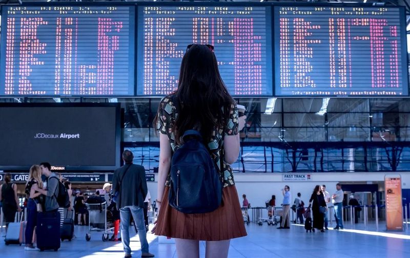 cetățeni români reveniți din italia