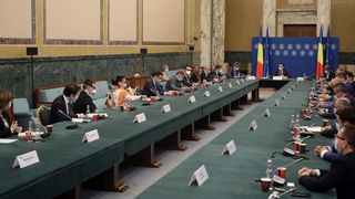 cand se redeschid mall-urile