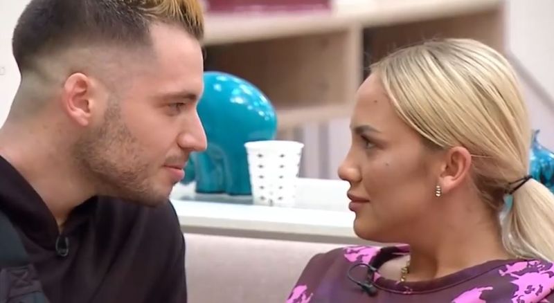 sărut ramona și livian de la puterea dragostei