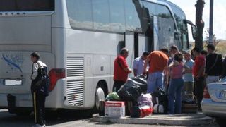 VIDEO | S-au &icirc;ntors &icirc;n ţară, dar nu răm&acirc;n