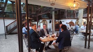 Orban, în Centrul Vechi al Capitalei: Răspund la invitaţia unui bun amic - VIDEO