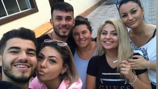 Reuniune de gradul zero la „Puterea Dragostei”. Plușica și Bobicioiu apariție neașteptată