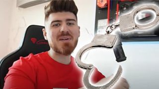 VIDEO| Colo, încătușat ca să fie eliberat