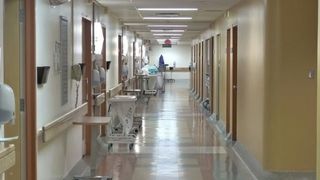 Avocatul Poporului dorește monitorizarea spitalelor „împotriva torturii”. Reacțiile lui Arafat și Tătaru