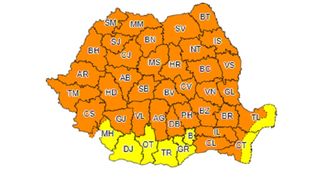 Cod portocaliu de ploi abundente, grindină şi vijelii &icirc;n &icirc;ntreaga ţară, &icirc;ncep&acirc;nd de la ora 13:00