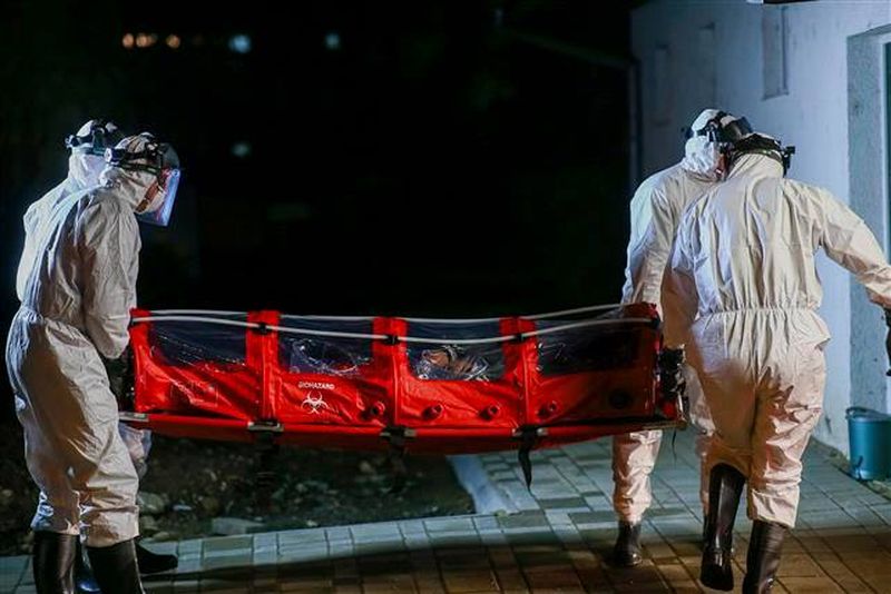 Profesor de la  un liceu din Iaşi, confirmat cu coronavirus