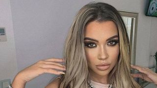 Andra Volos și Bogdan Mocanu  schimbați