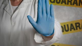 Noi precizări privind starea de alertă în România. Graficul persoanelor infectate