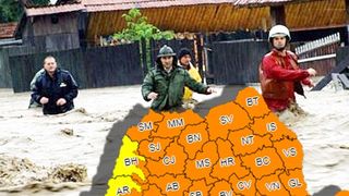 VIDEO| Familii cu copii, salvate de la moarte. Localități întregi au fost măturate de viituri violente. Imagini dramatice