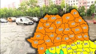 VIDEO| Orașe sub ape după fiecare ploaie