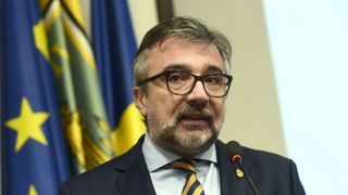 Reacția liderilor PSD, după ce PNL a solicitat revocarea din funcţie a Avocatului Poporului