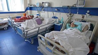 Tătaru: Pacienţii COVID-19 asimptomatici vor fi izolaţi acasă după 10 zile de spitalizare