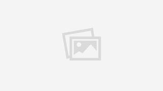 VIDEO. Copilă de 8 ani, smulsă de mascați din brațele celei care a crescut-o. Scene șocante