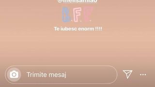 andra volos a părăsit țara