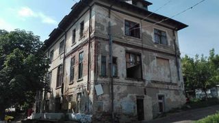 Guvernul alocă 20 milioane lei pentru construcţiile cu risc seismic major