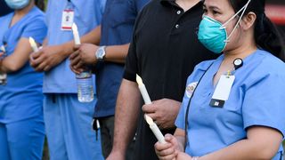 Statul California declară stare de urgenţă bugetară din cauza crizei provocate de pandemia de Covid-19