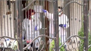 Zece sirieni sunt căutaţi de autorităţi după ce au fugit dintr-un centru de carantină din Arad