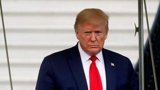 Iranul emite mandat de arestare pe numele lui Trump