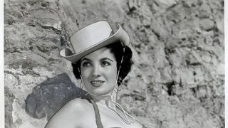 Linda Cristal a murit