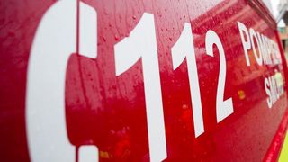 Bărbatul care a incediat o fată de 17 ani din Mehedinţi a murit &icirc;n spital