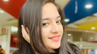 S-a sinucis la doar 16 ani! Era urmărită de milioane de fani pe internet