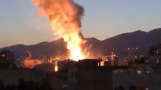 Explozie provocată de o scurgere de gaze la o clinică medicală din Teheran, soldată cu 13 morţi şi şase răniţi