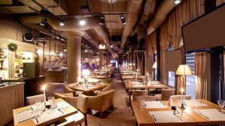 Coronavirus: Restaurantele şi barurile din California au fost &icirc;nchise 