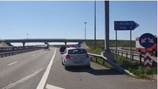 Cluj: Accident grav pe A 3, la ieşirea către Turda - o persoană a murit şi una a fost rănită