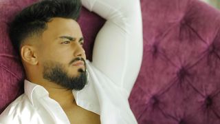 jador și what s up melodie