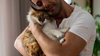 Cea mai mare slăbiciune a lui Keremcem. Telespectatorii &icirc;l vor putea revedea pe celebrul actor turc &icirc;ncep&acirc;nd din 15 iulie, la Kanal D, &icirc;n serialul &bdquo;Dragoste și secrete&rdquo;