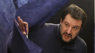 Acuzații șocante. "Coronavirusul a fost răspândit de China cu scopul de a coloniza economiile", spune Matteo Salvini, liderul politic italian