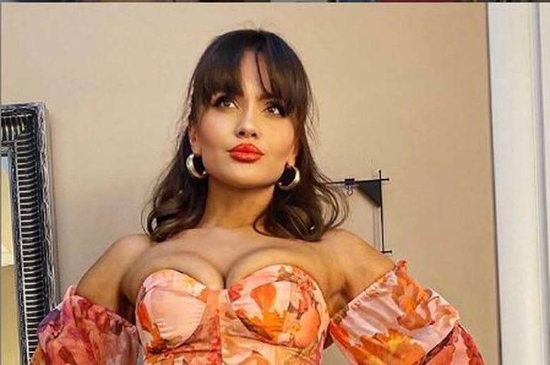Cristina Şişcanu, schimbare uriaşă de look! Nici soţul ei nu a mai recunoscut-o! Cristina Şişcanu, schimbare uriaşă de look! Nici soţul ei nu a mai recunoscut-o!