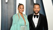 John Legend și Chrissy Teigen vor deveni părinți pentru a treia oară