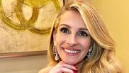 Julia Roberts si-a asigurat zambetul. 
