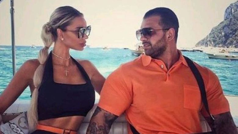 Bianca Drăgușanu și Alex Bodi s-au despărțit Bianca Drăgușanu și Alex Bodi
