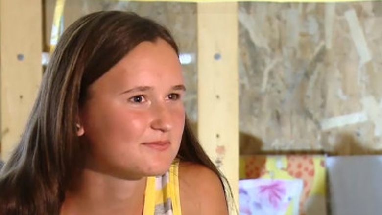 Florentina Nedelcu, tânăra care a depășit toate obstacolele pe care viața i le-a scos în cale. Florentina Nedelcu