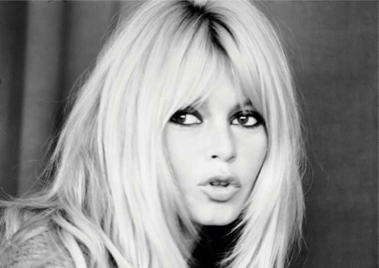Brigitte Bardot tânără