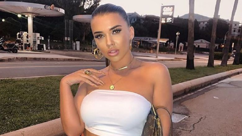 Andra Volos si Bogdan Mocanu nu mai formeaza un cuplu. Andra Volos