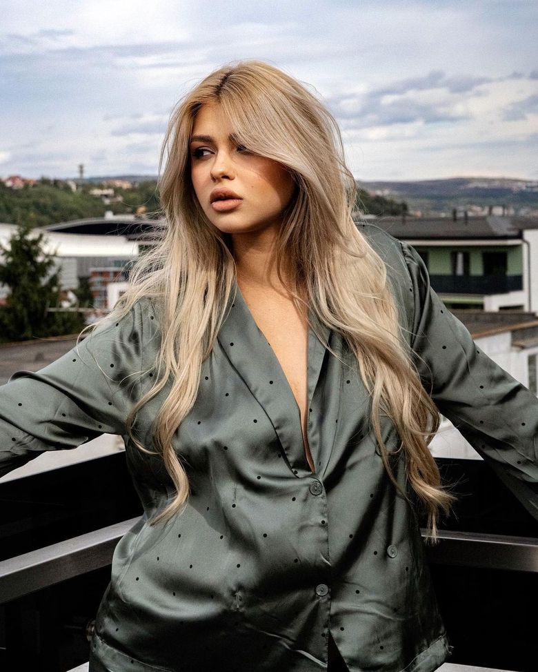 Irina Deaconescu naste azi Irina Deaconescu