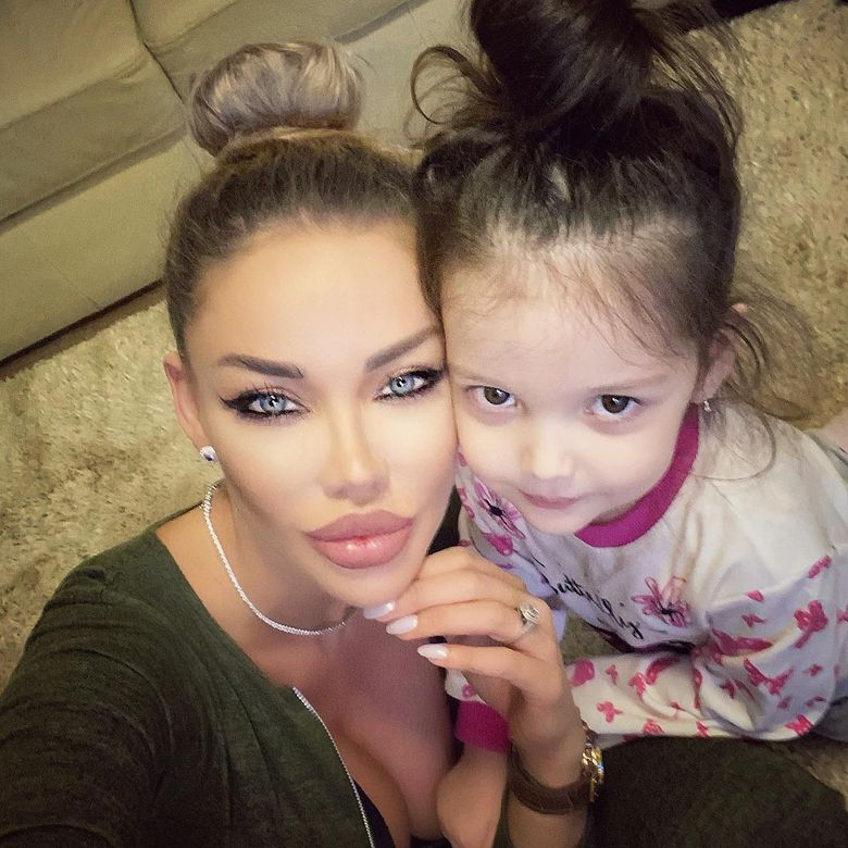 Bianca Drăgușanu și fiica sa Sofia bianca dragusanu sofia