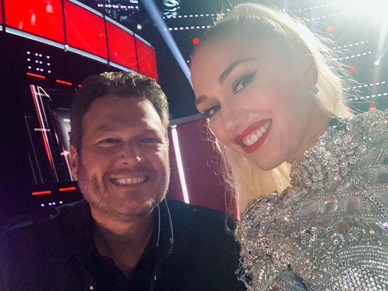 Gwen Stefani și Blake Shelton s-au logodit. Gwen Stefani și Blake Shelton