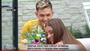 Mariana primește flori de la Cristian Comanici