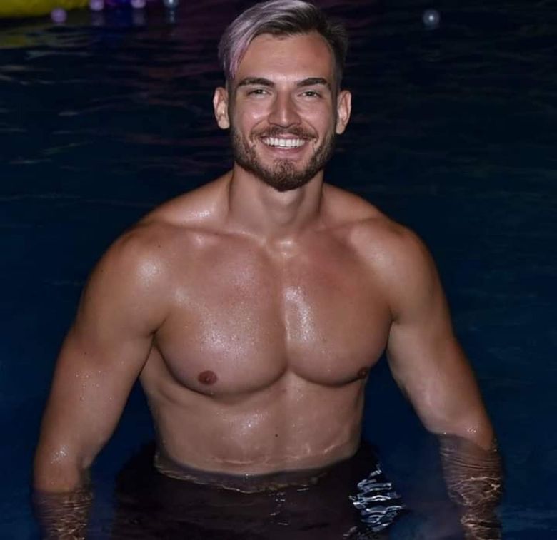 Cristian Marinescu, unul dintre cei mai apreciați concurenți de la "Puterea Dragostei" marinescu puterea dragostei scrisoare