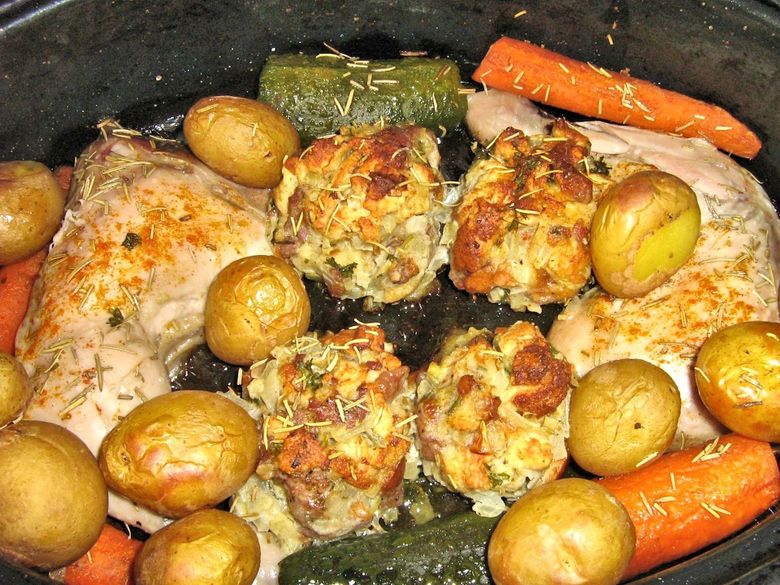 Cum să gătești o tavă delicioasă pentru întreaga familie: friptură de pui și garnitură la cuptor! Cum să gătești o tavă delicioasă pentru întreaga familie: friptură de pui și garnitură la cuptor!
