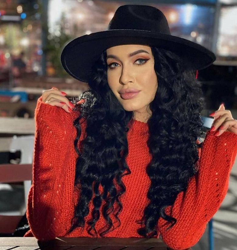 bianca comanici surpriza prietena mary