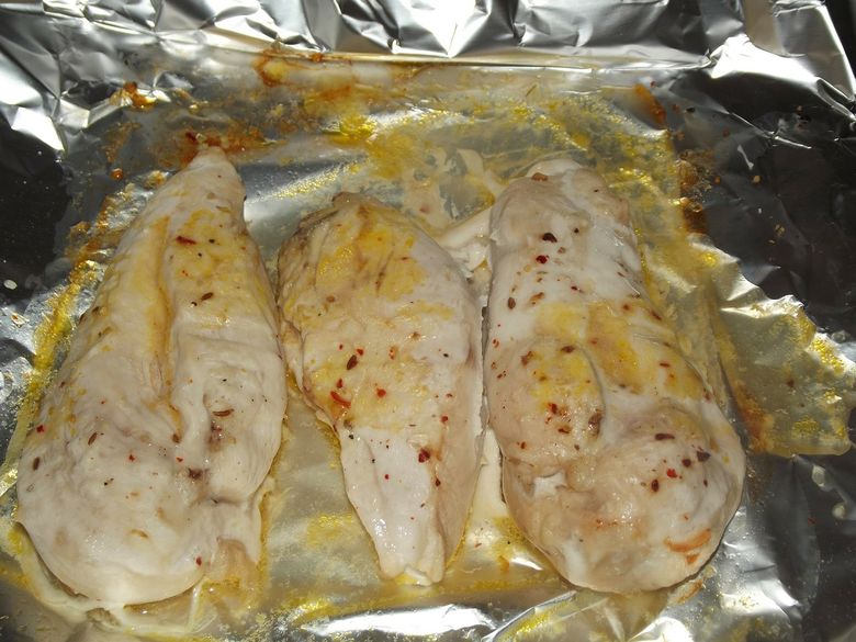 Cum să pregătești un piept de pui în sos cremos de smântână și mărar! Avem pentru tine cea mai bună rețetă! 